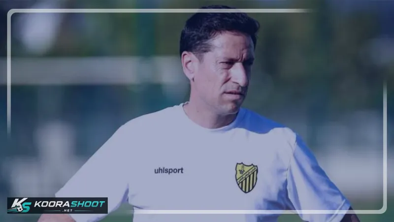 وكيل مدرب المغرب الفاسي يكشف: عروض كبرى تلوح في الأفق.. والزمالك في قلب المعادلة المعقدة؟
